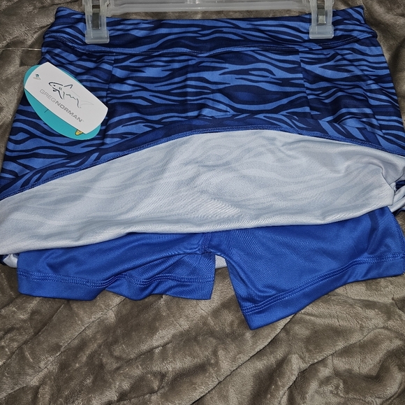 Golf skort - Picture 2 of 3